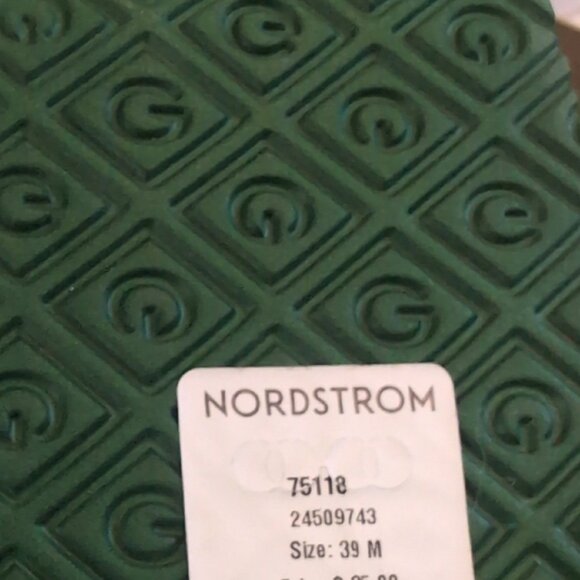 Gant Womens Green Quilted Slide Sandals - Picture 5 of 7